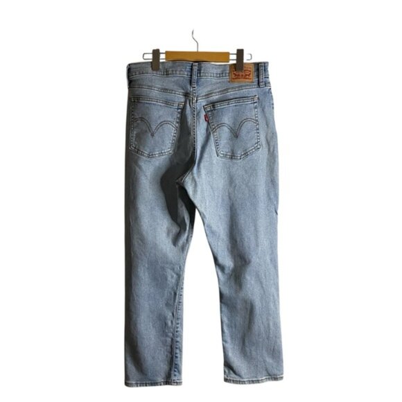 Levi's Women's Wedgie Straight Bridge of Bellflower Denim Jeans in Light Indigo - Picture 11 of 13